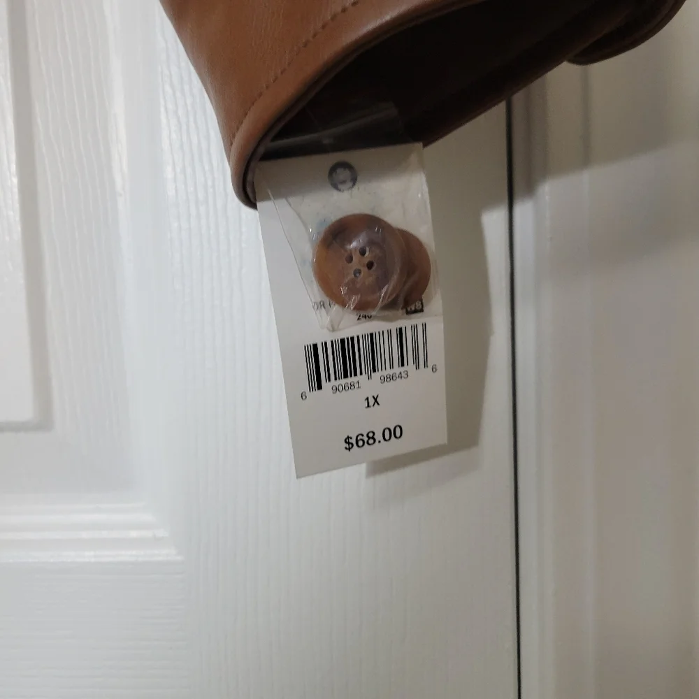 NWT Ophelia Roe Cognac Cropped Bomber Jacket Plus 1x - Picture 4 of 6